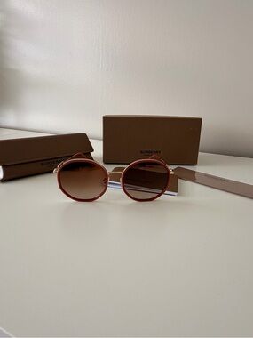 Burberry Round Women's Sunglasses in Brown Gradient